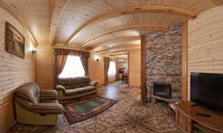 Дома для отпуска Solnce Karpat Поляна Коттедж с видом на горы-19