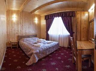 Дома для отпуска Solnce Karpat Поляна Коттедж с видом на горы-60